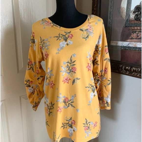 Comp Vintage Floral Top - Picture 1 of 9